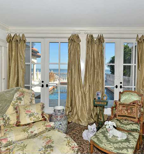 4 Bedroom Single Family Home